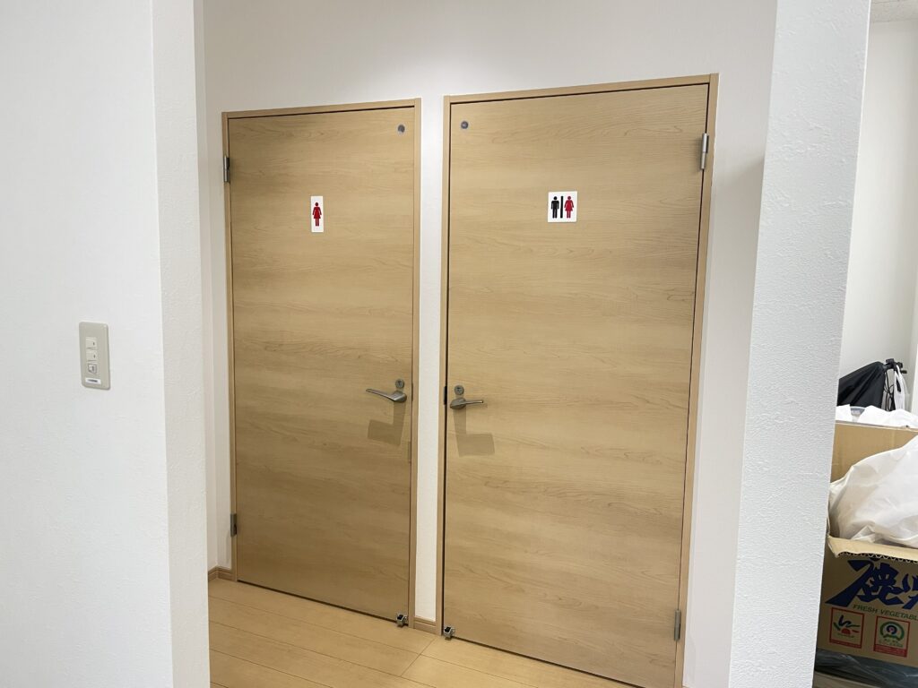 写真、トイレもバリアフリーで綺麗です